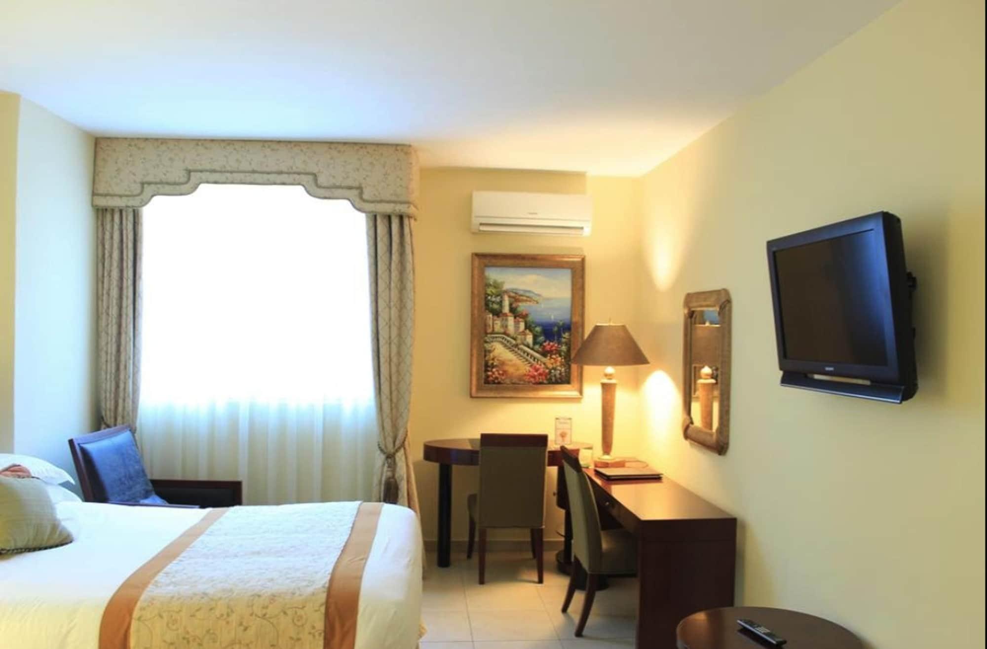 Toscana Inn Hotel Панама Экстерьер фото